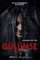 Gülümse izle